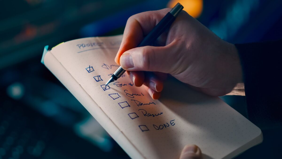 checklist contrat prestation mentions intégrer
